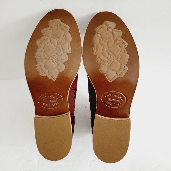 KORK-EASE Women's Riley Distresssed Bootie in Brick, Size 7 - Picture 7 of 8